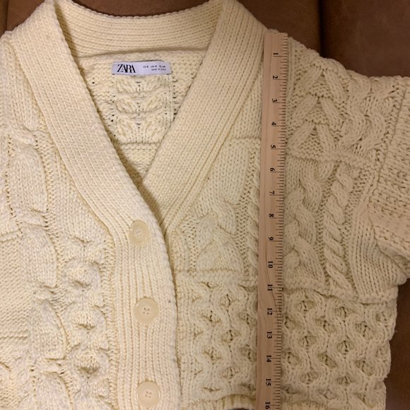 BLOGGER FAV ZARA Chunky Cable Knit Cropped Cardigan 3653/027, Yellow, Size S - Picture 8 of 8